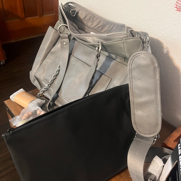 BEIS | The Diaper Bag | Gray - Picture 6 of 8